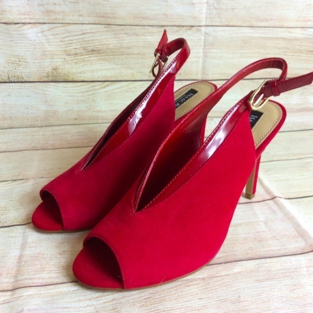 NWOT Isaac Mizrahi Highline united red suede, leather heels. 8.5